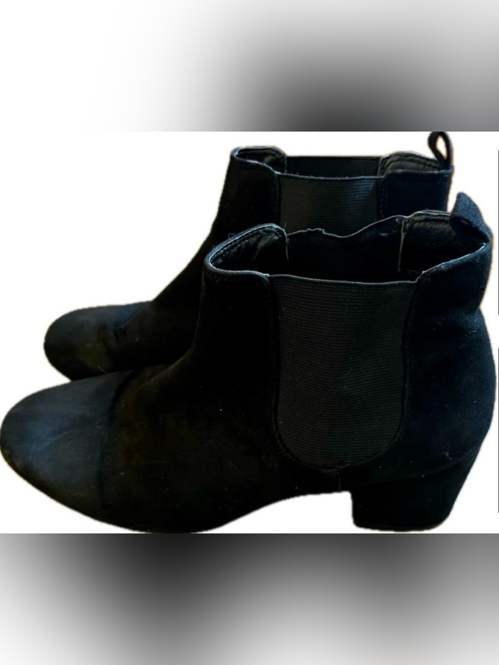 Qupid Black suede Ankle boots. Women’s size 8.5.